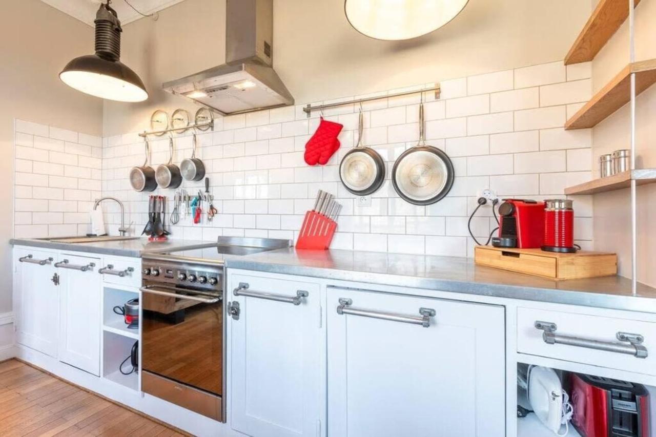 The Red Heart Of Annecy - Beautiful Apartment For 4 People Экстерьер фото