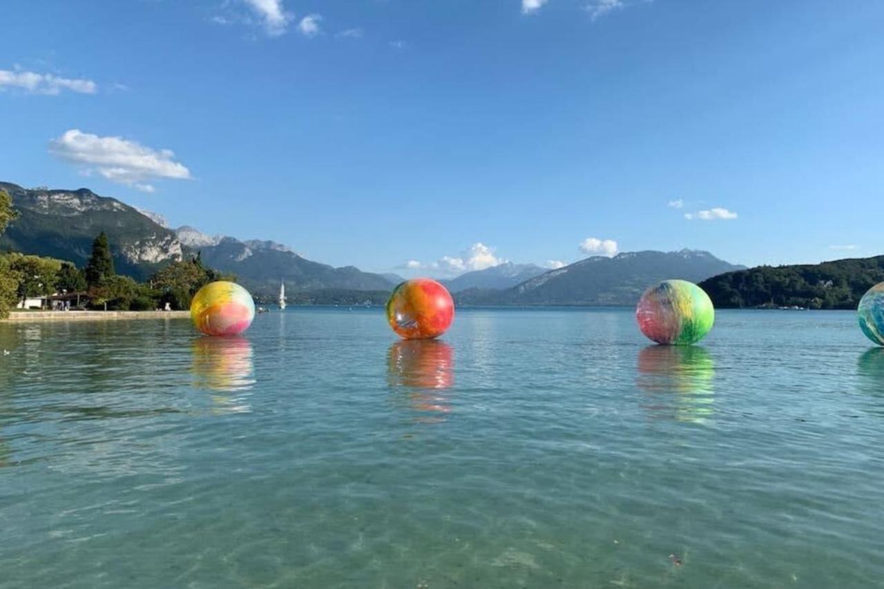 The Red Heart Of Annecy - Beautiful Apartment For 4 People Экстерьер фото